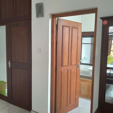 Vijai Resort Negombo Exterior photo