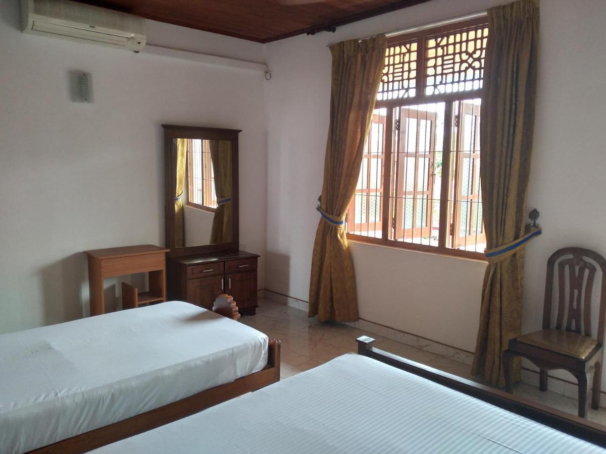 Vijai Resort Negombo Exterior photo